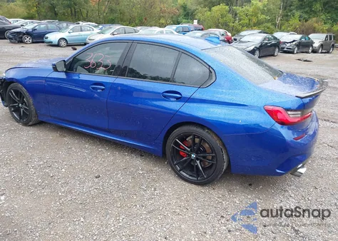 2019 BMW 330Xi z USA, uszkodzony, nr VIN WBA5R7C55KAJ80694